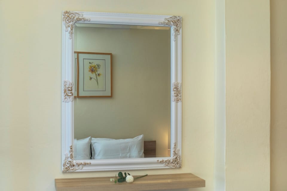 City Apartment | 2 bedrooms, iron/ironing board, free WiFi, bed sheets