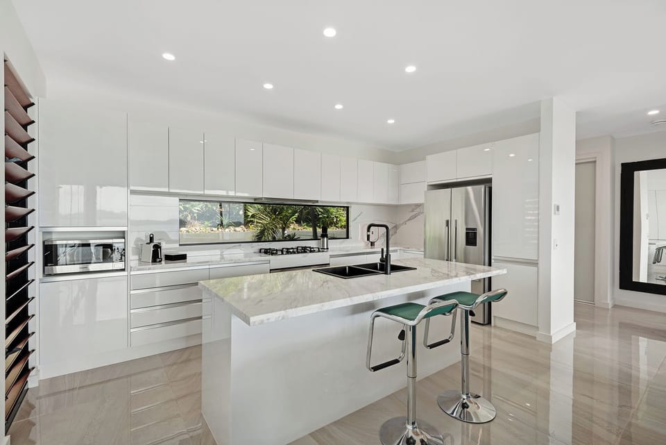 Hidden Cove 5 | Private kitchen | Oven, dishwasher, electric kettle, highchair