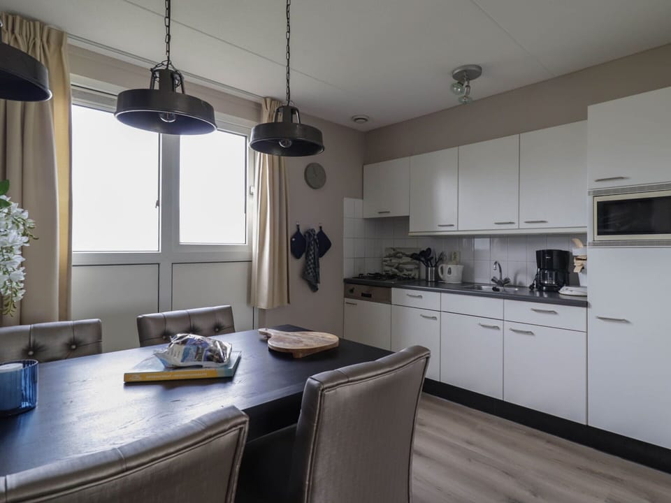 House | Private kitchen | Coffee/tea maker, fridge, microwave, dishwasher
