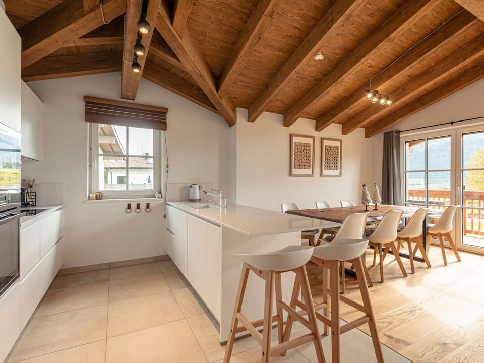 House | Private kitchen | Highchair