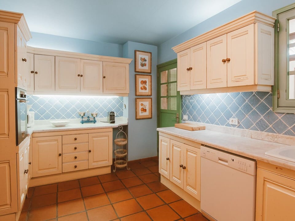 House | Private kitchen | Highchair