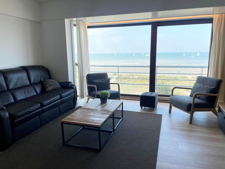 Apartment | Living room