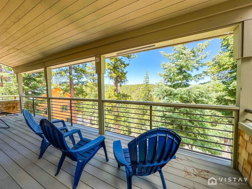 How about we have a little chitchat here on the balcony, soaking in the beauty around us?