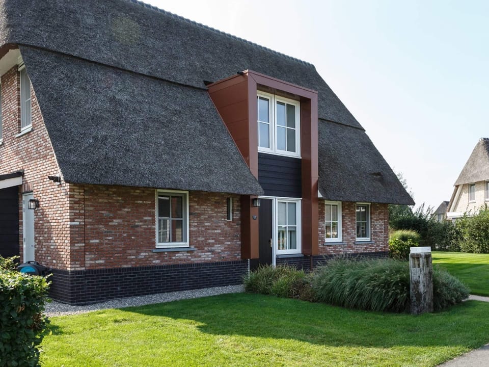 Villa | Exterior