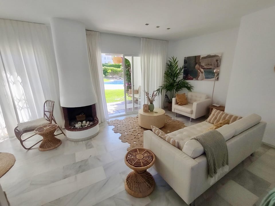 House | Living room