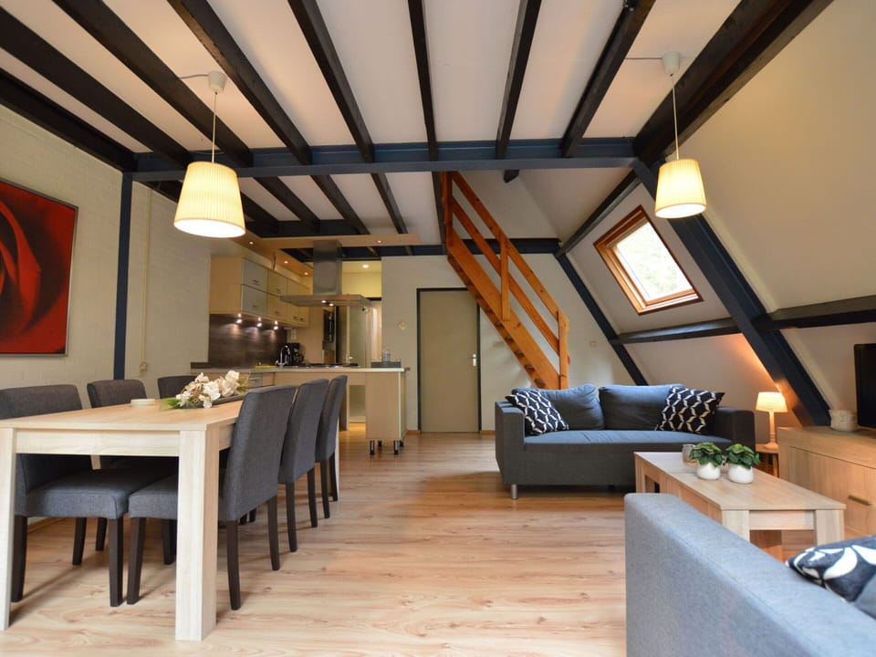 House | Dining