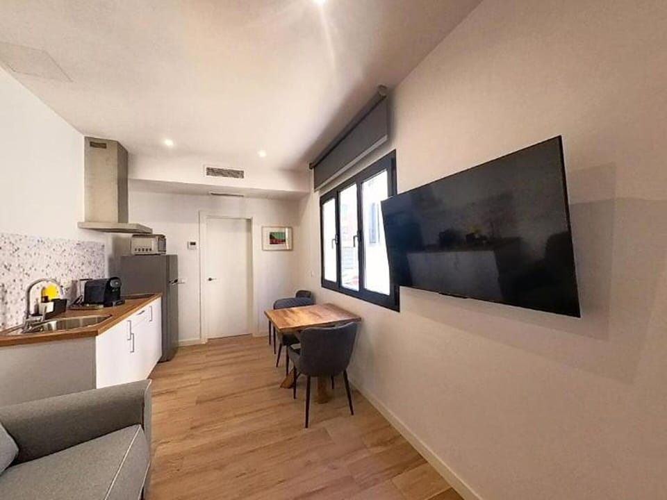 Apartment | Dining