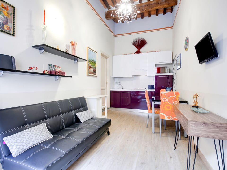 House | Private kitchen | Cookware/dishes/utensils