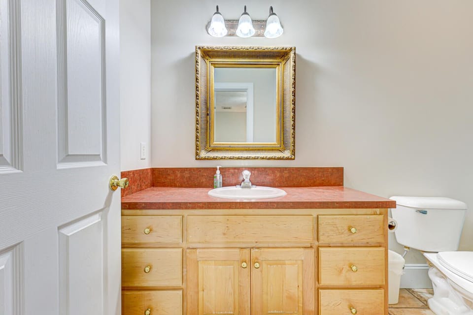 First Floor Bathroom