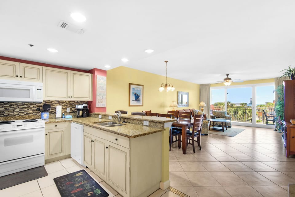 Kitchen to living room