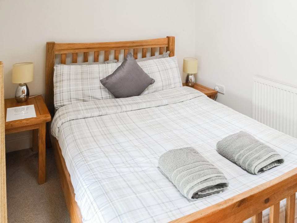 Double bedroom | Heron Cottage, Netherton Near Rothbury