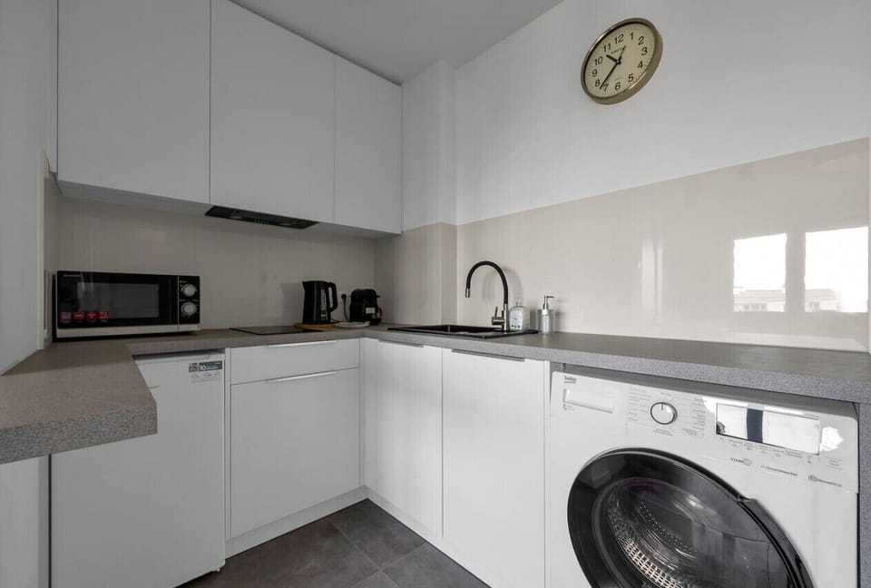 Fully Equipped Kitchen | Book Now with RENTUJEMY