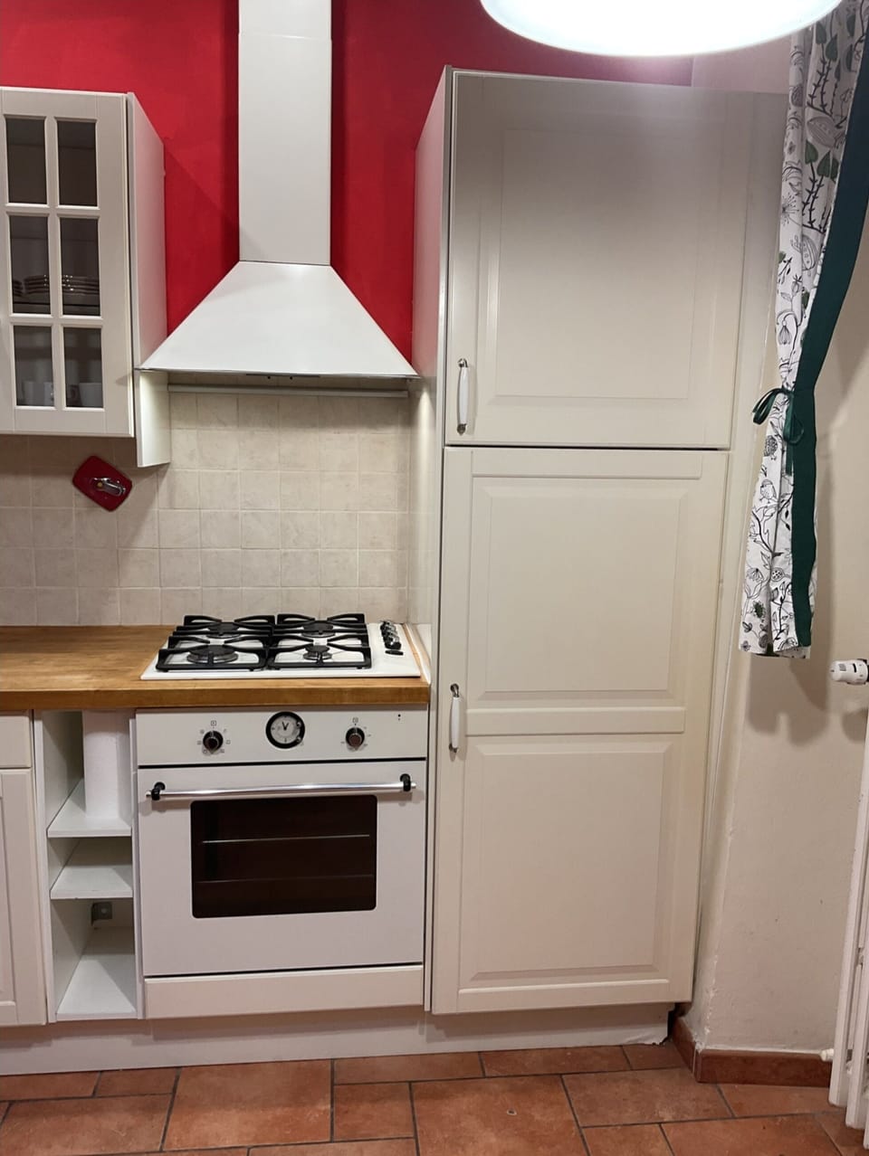 City Apartment | Private kitchen | Full-size fridge