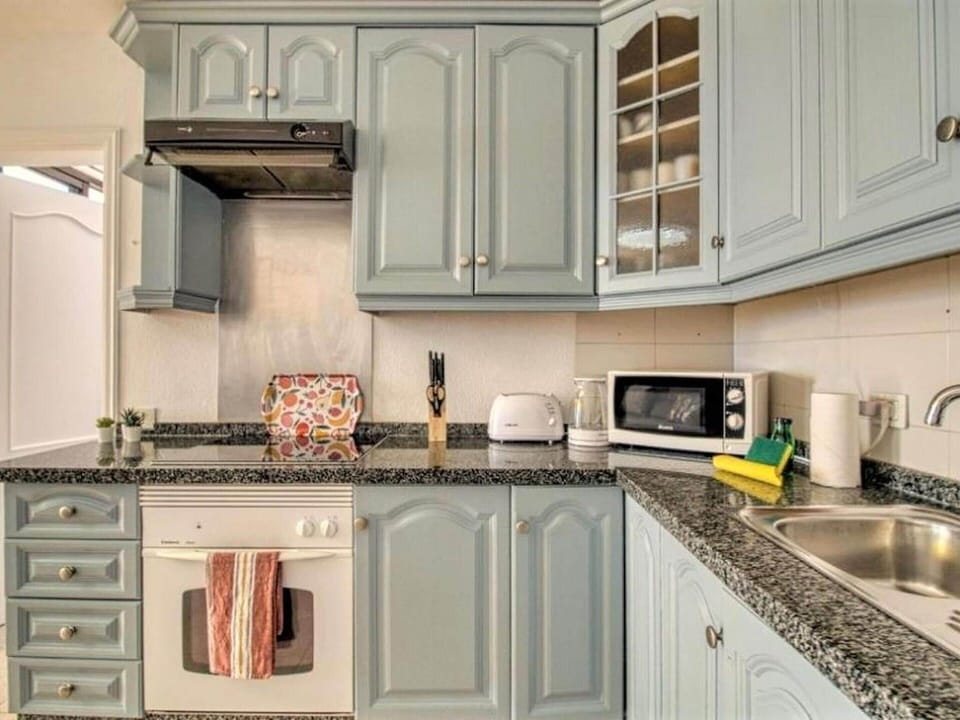Apartment | Private kitchen | Toaster