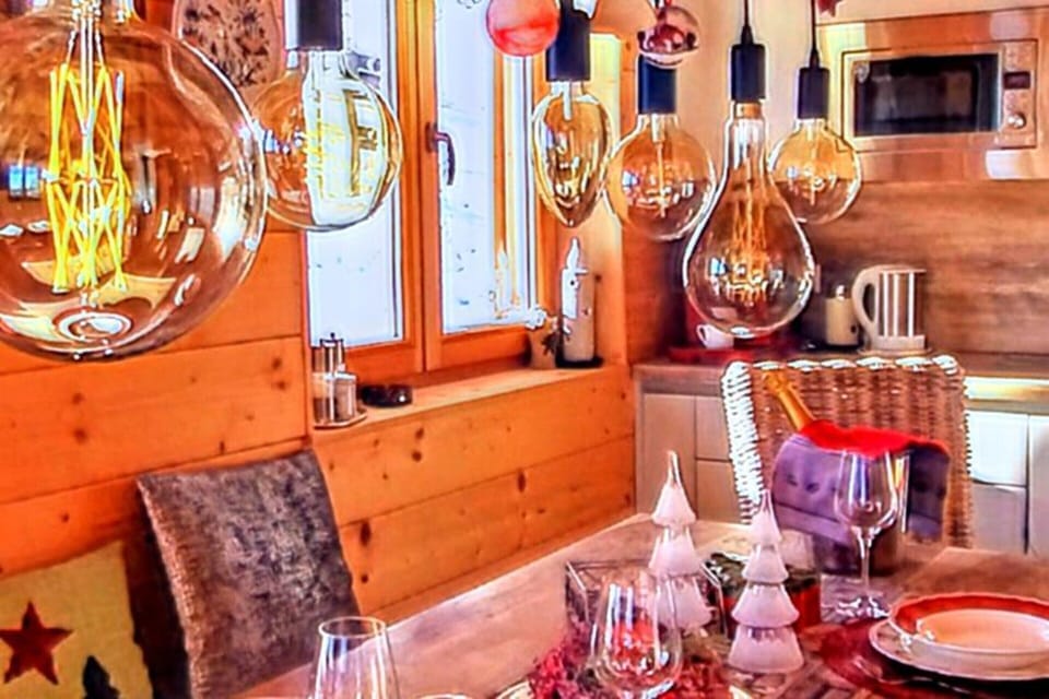 Chalet | Dining