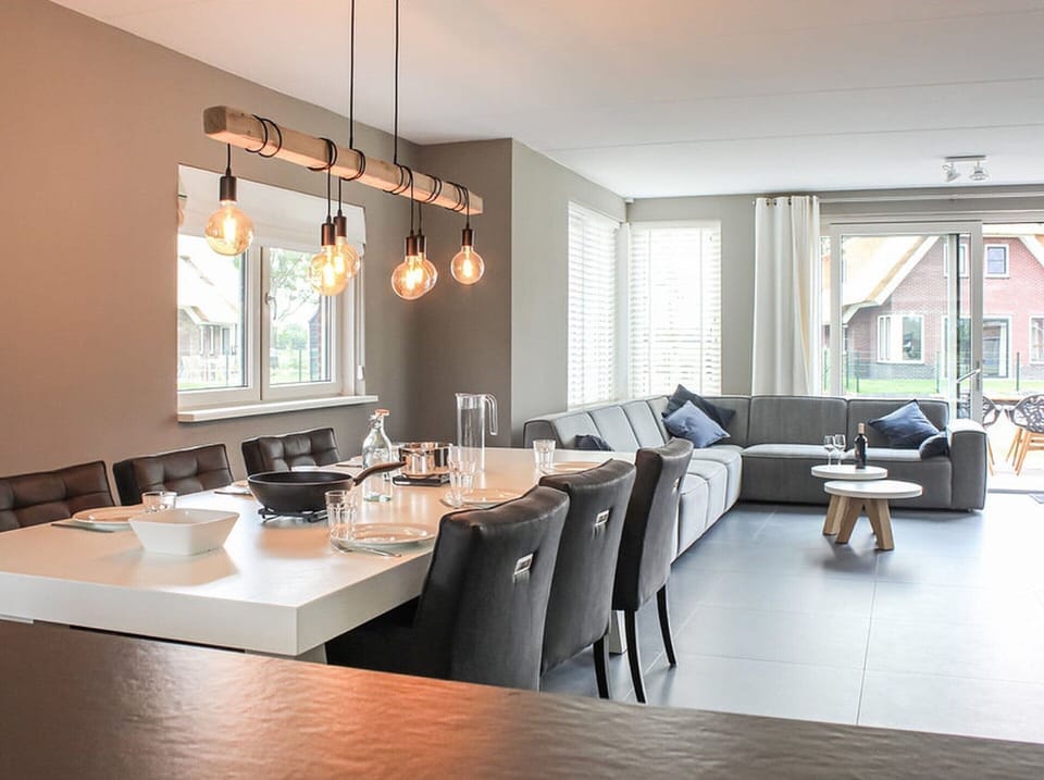 House | Dining