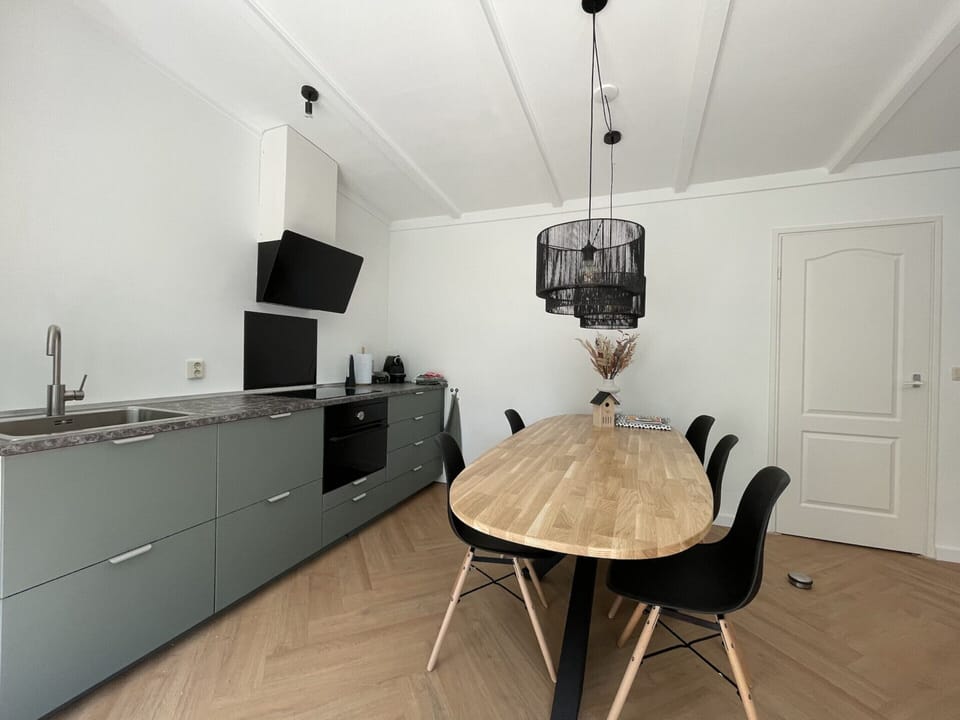House | Dining