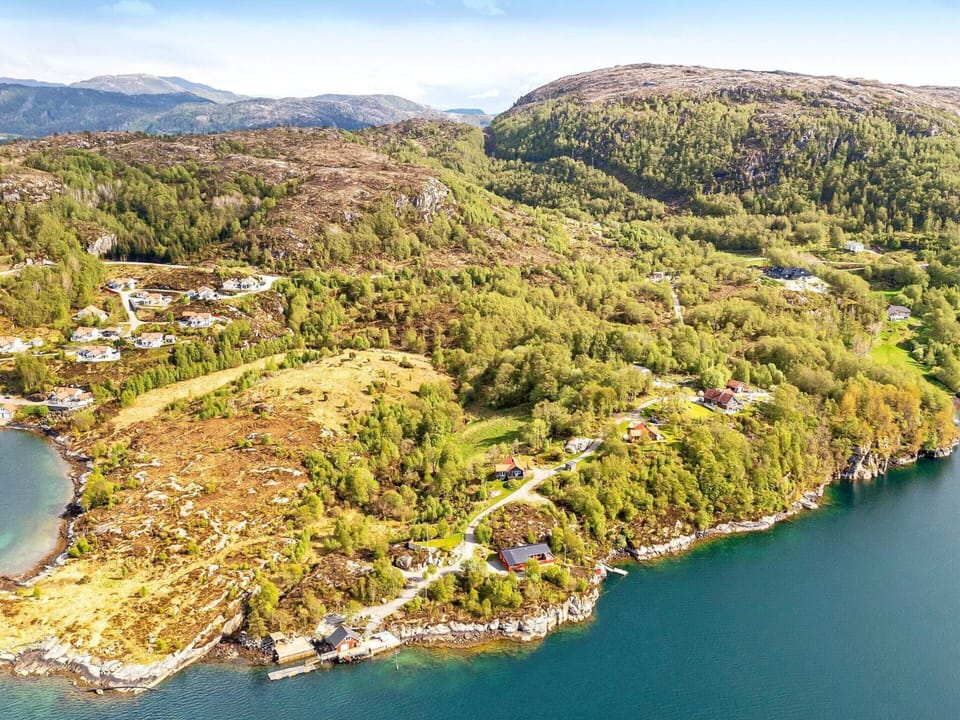 House | Water view