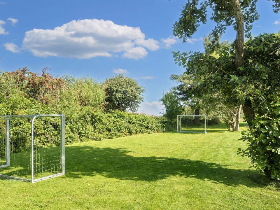 House | Sport court