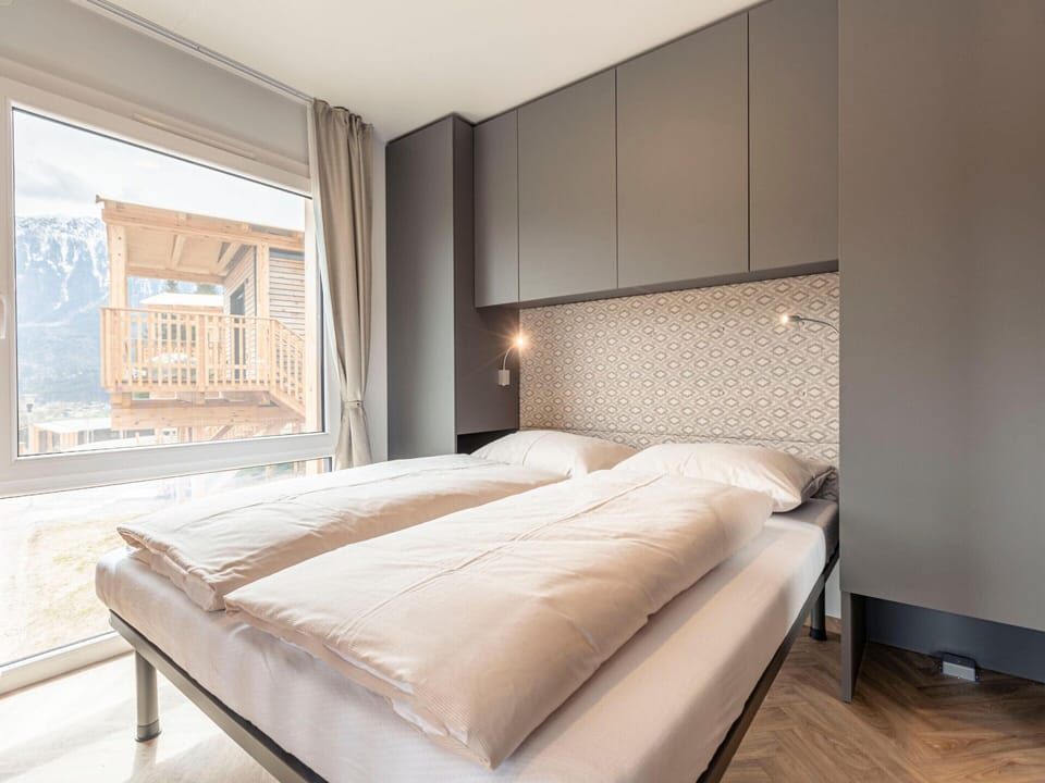 House | 1 bedroom, individually furnished, bed sheets