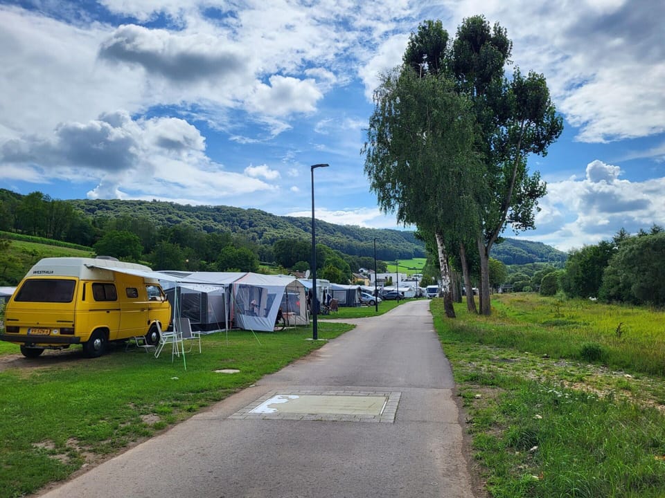 Tent | Exterior