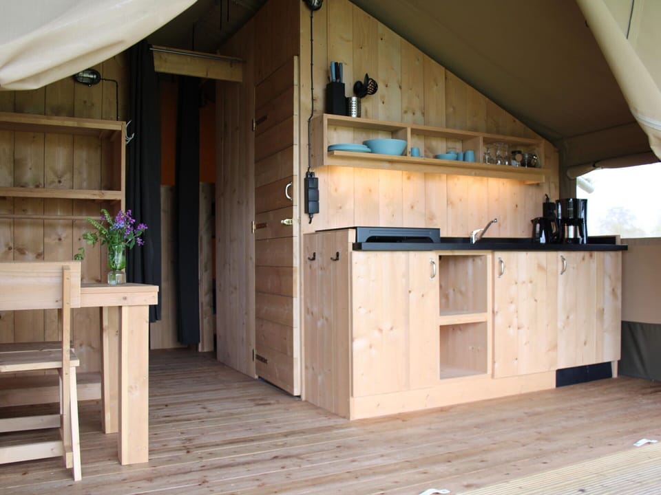 Tent | Living room