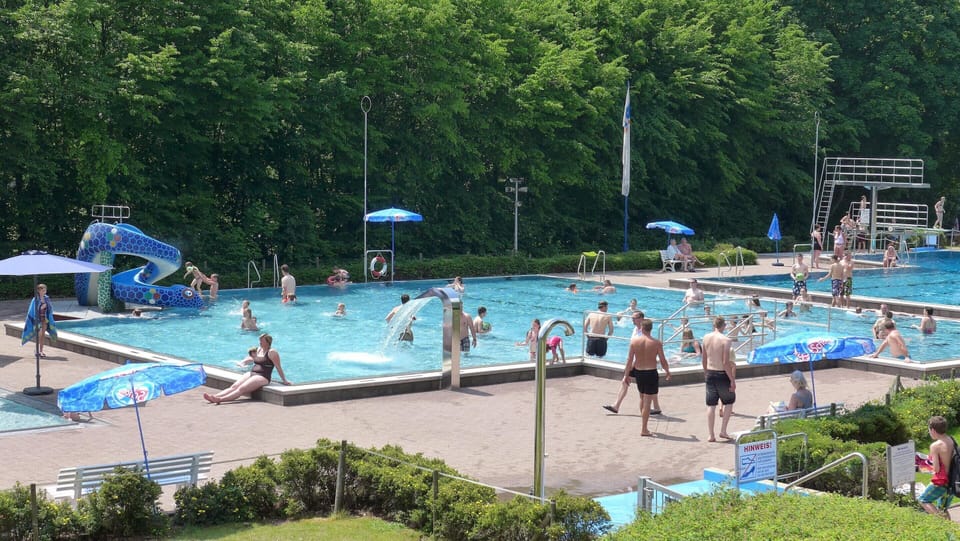 House | Pool | Outdoor pool