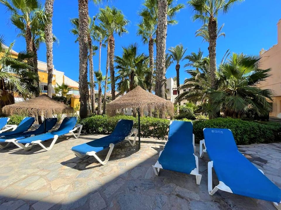 House | Pool | Outdoor pool