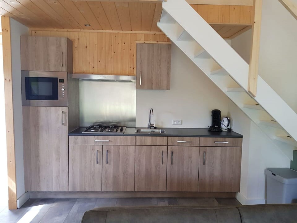 Bungalow | Private kitchen | Electric kettle