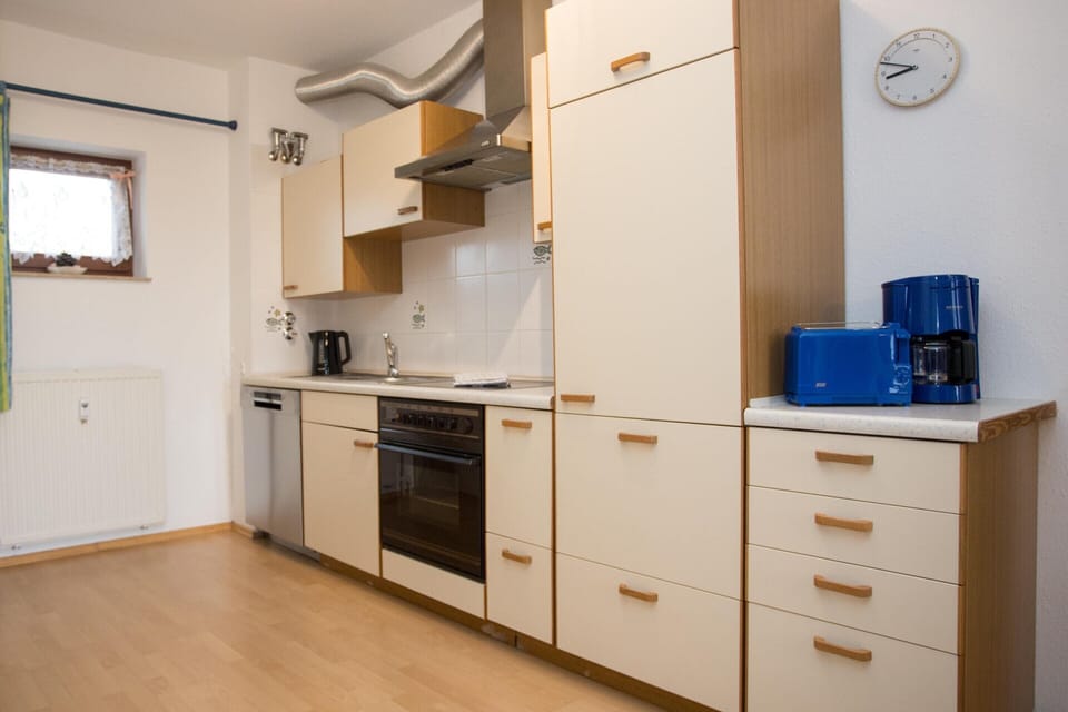 Apartment | Private kitchen | Highchair, cookware/dishes/utensils