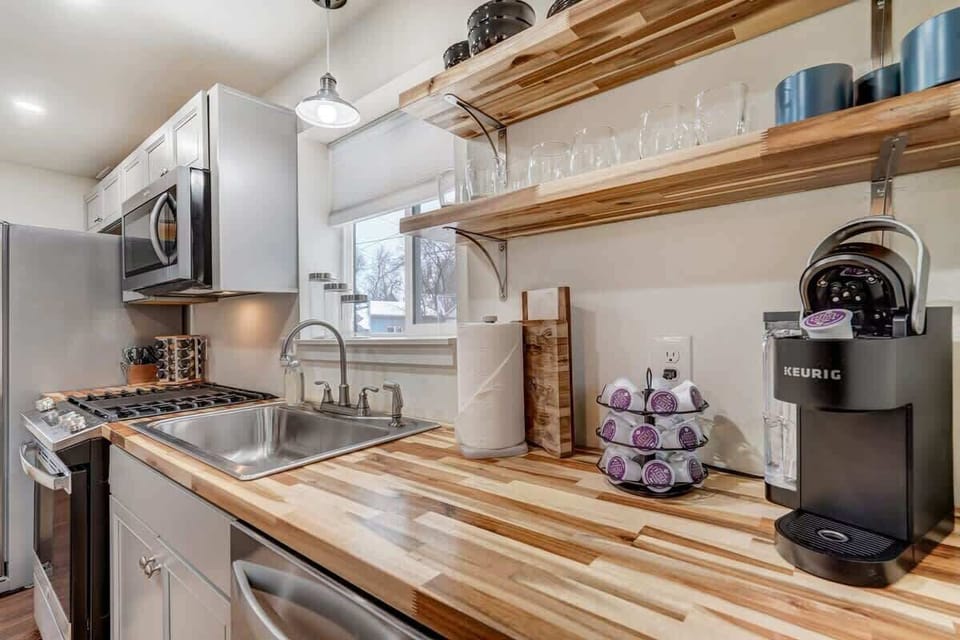 Hungry? Our kitchen has got your back! It's like a foodie's dream come true—complete with a Keurig machine for your caffeine fix and enough gadgets to make Gordon Ramsay jealous!