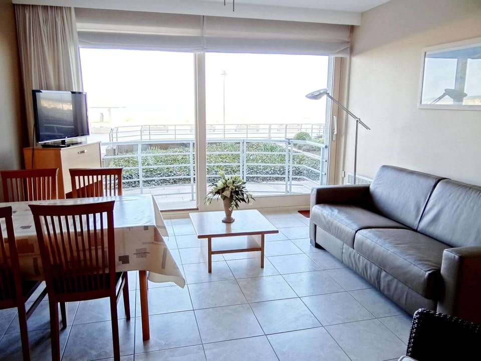 Apartment | Living room