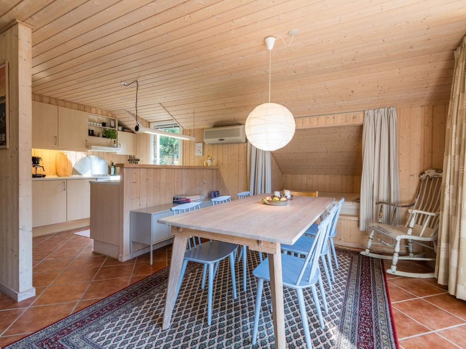 House | Dining