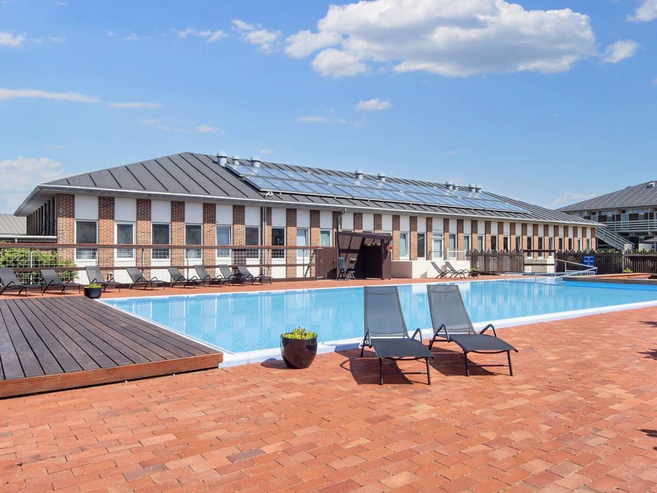 Apartment | Pool | Indoor pool, outdoor pool