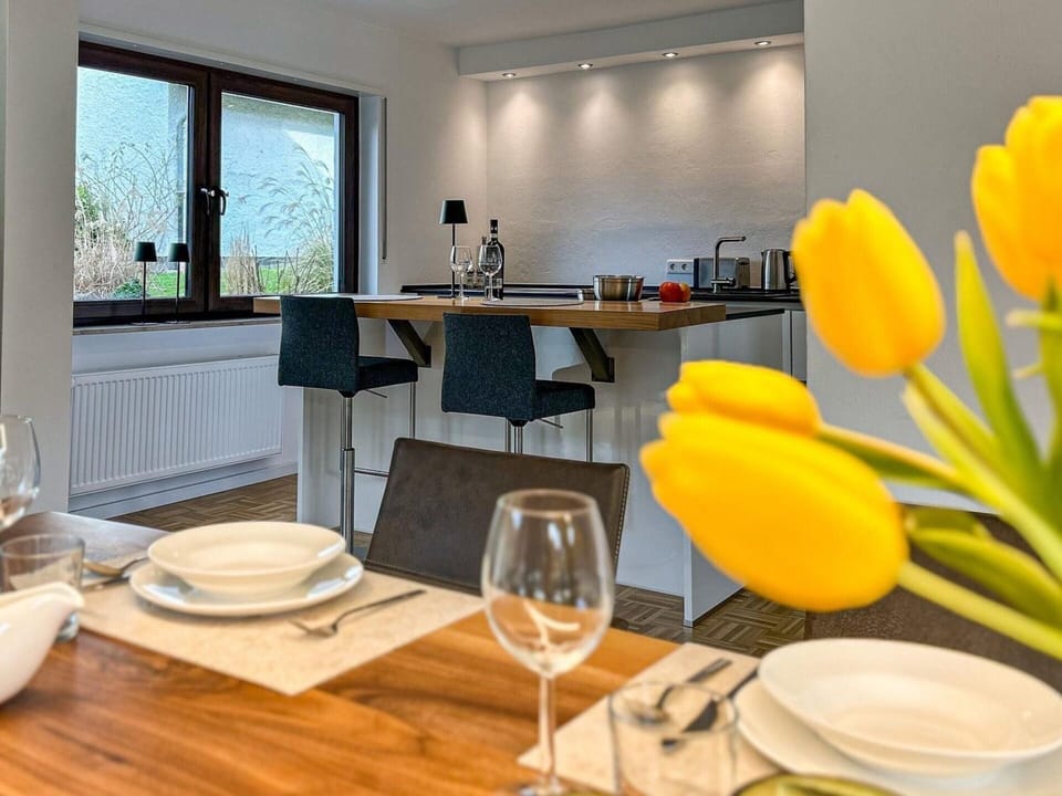 House | Dining