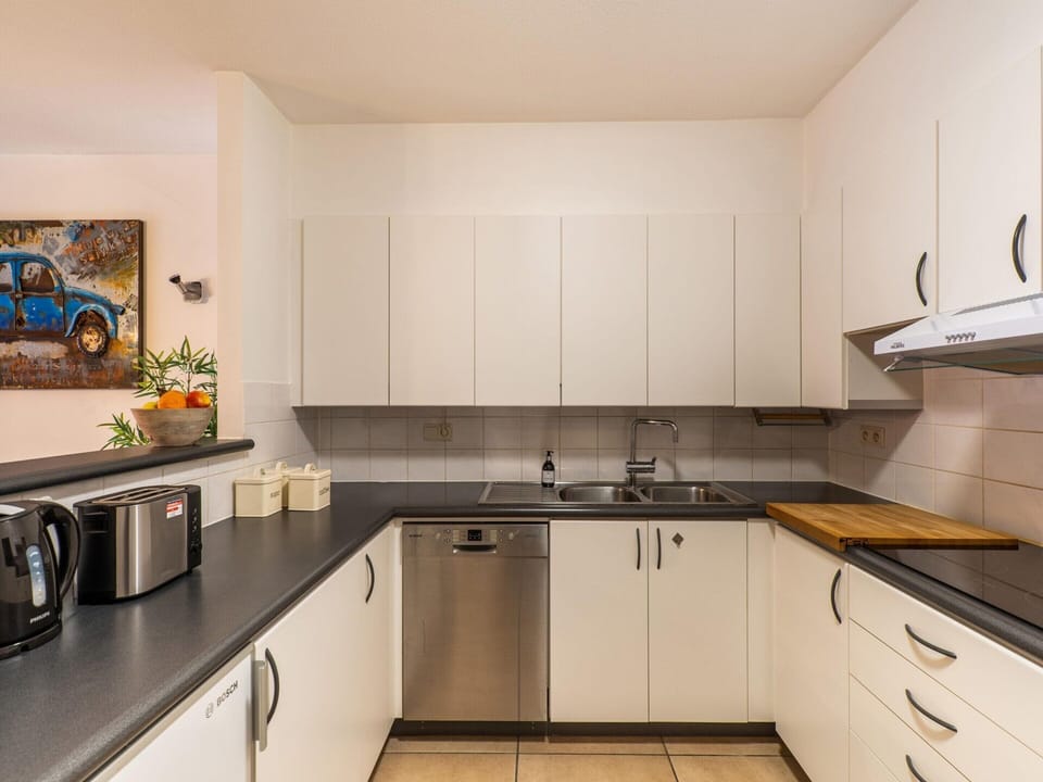 Apartment | Private kitchen | Electric kettle