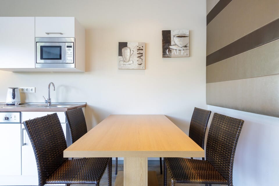 House | Dining