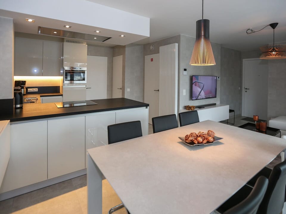 Apartment | Private kitchen | Electric kettle, toaster