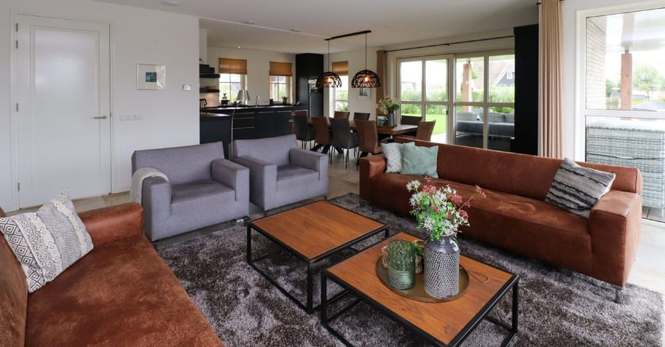 Villa | Living room | Fireplace