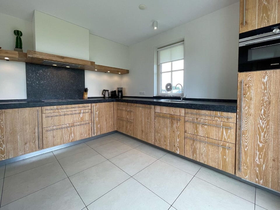 Villa | Private kitchen | Electric kettle
