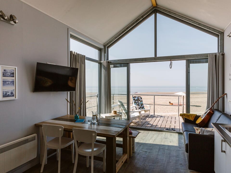House | Dining