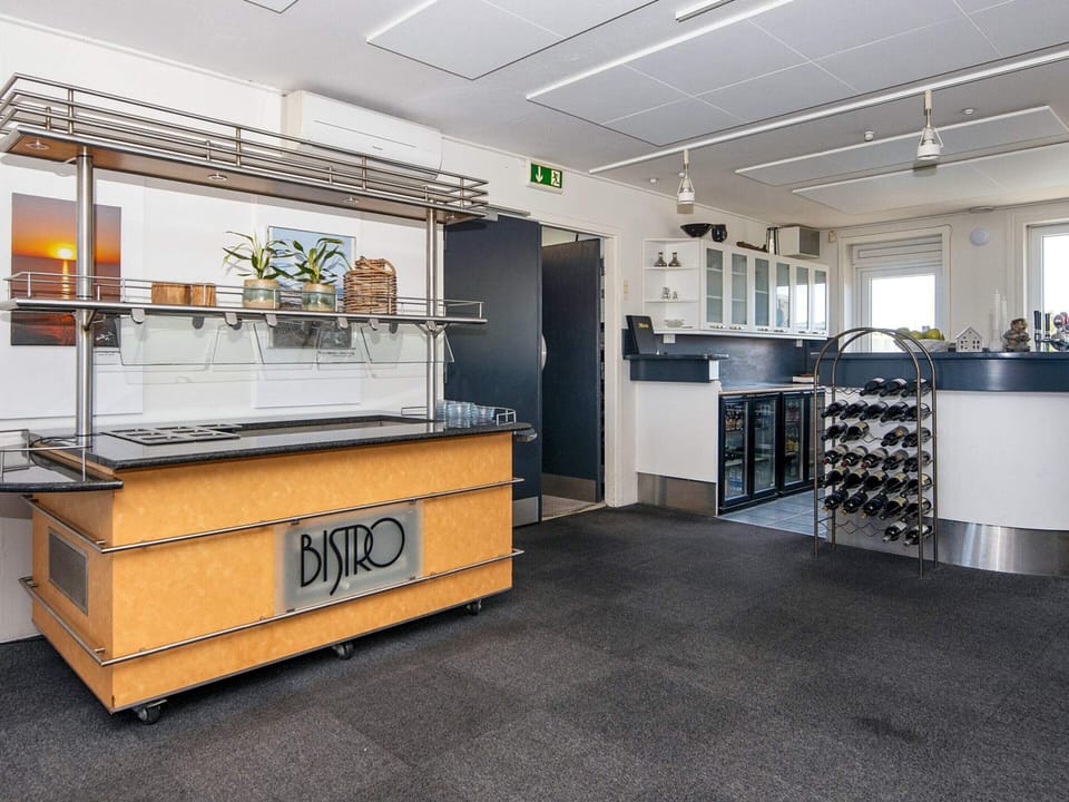 Apartment | Dining
