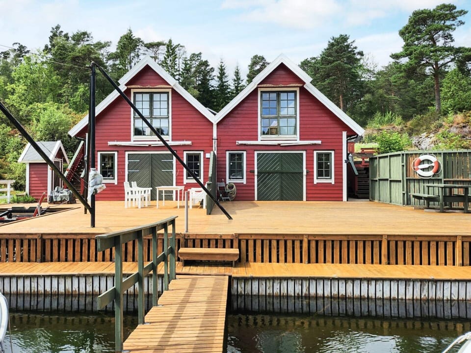 House | Exterior