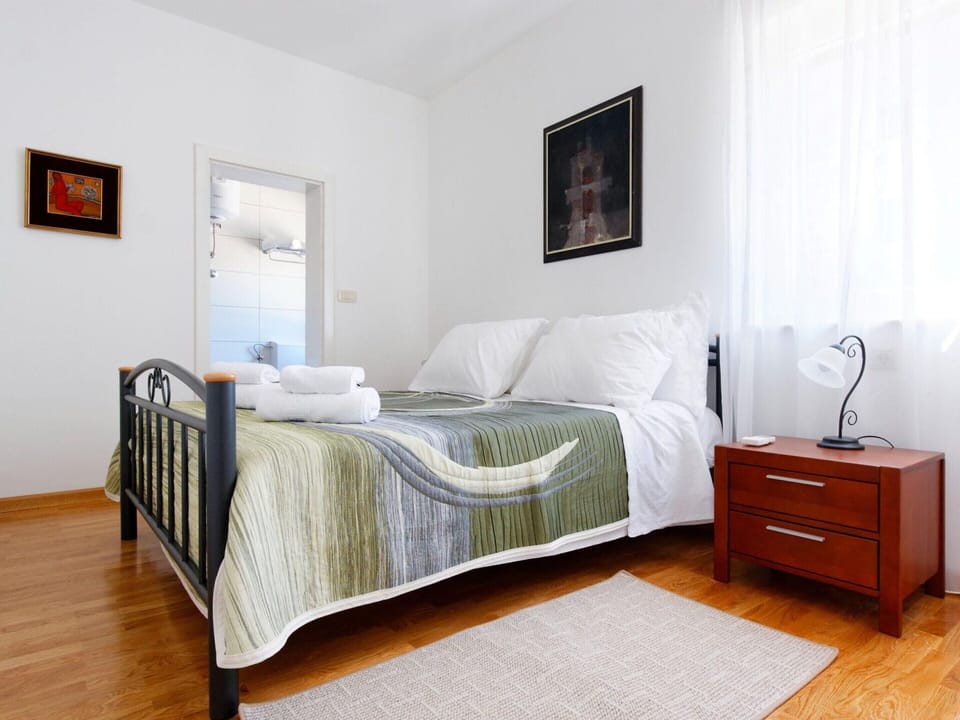 Villa | 3 bedrooms, iron/ironing board, bed sheets