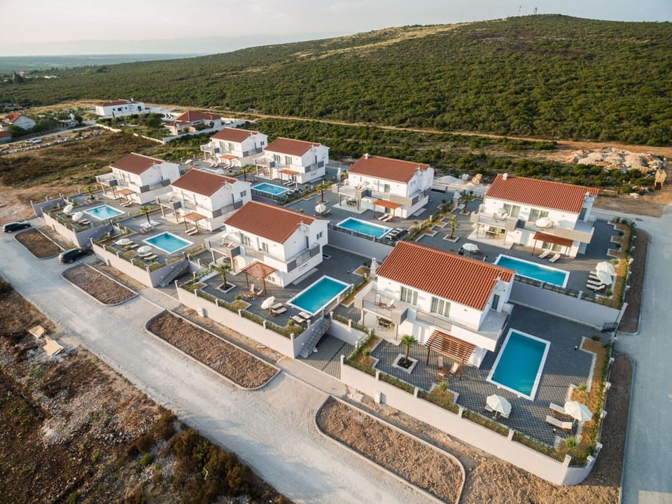 Villa | Exterior