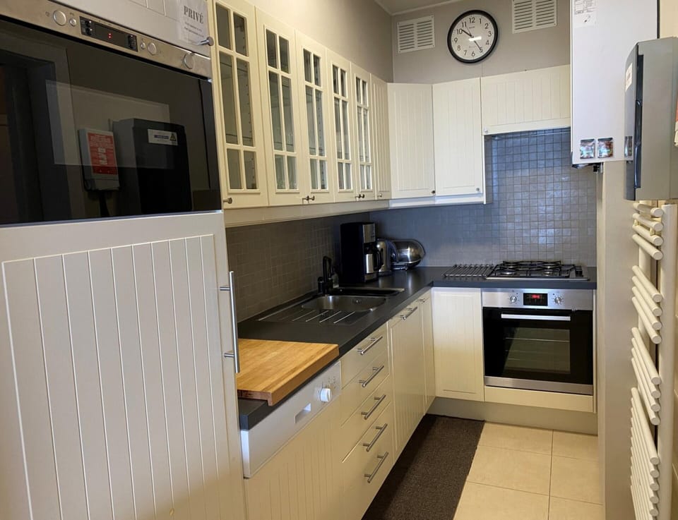 Apartment | Private kitchen | Highchair