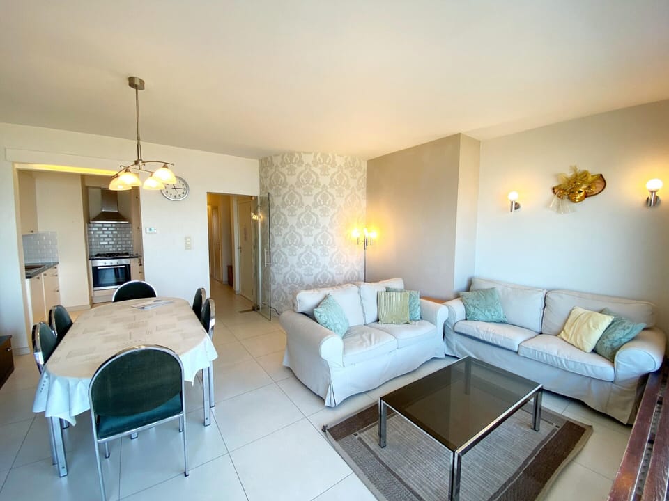 House | Living room
