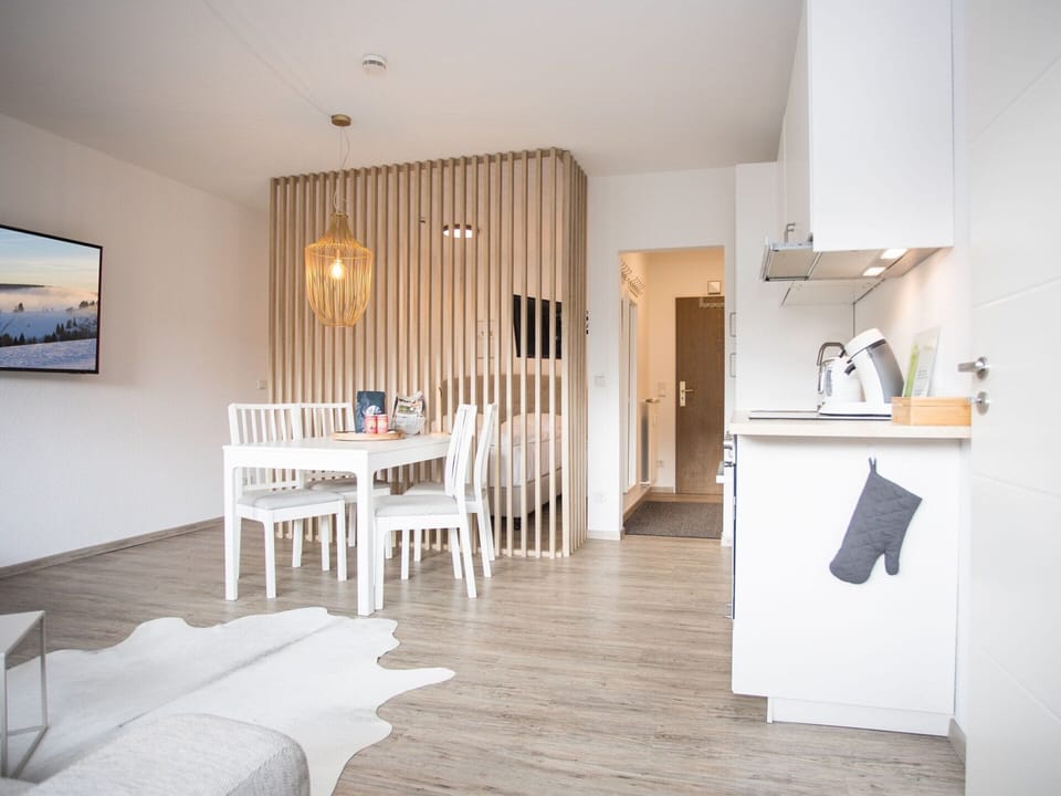 Apartment | Dining