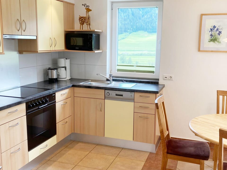 Apartment | Private kitchen | Electric kettle