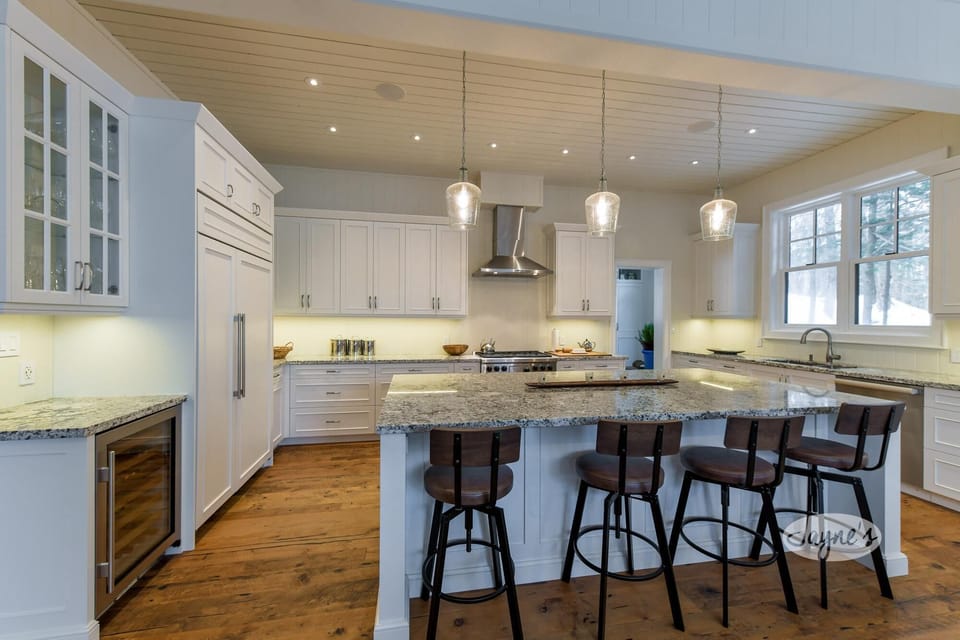 Kitchen &amp; Bar Seating